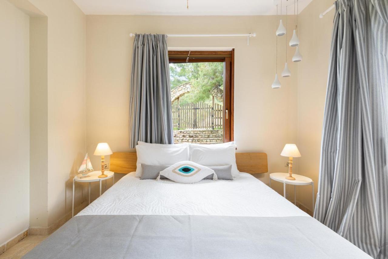 Villa Louise, Trani Ammouda #Feelslikehome Ormos Panagias Exterior foto